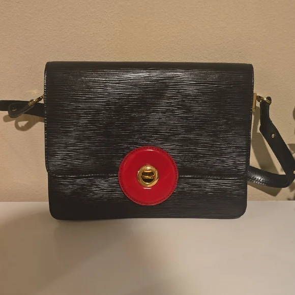 Louis Vuitton | Bags | Louis Vuitton Freidland Rare Elegant  display picture 1
